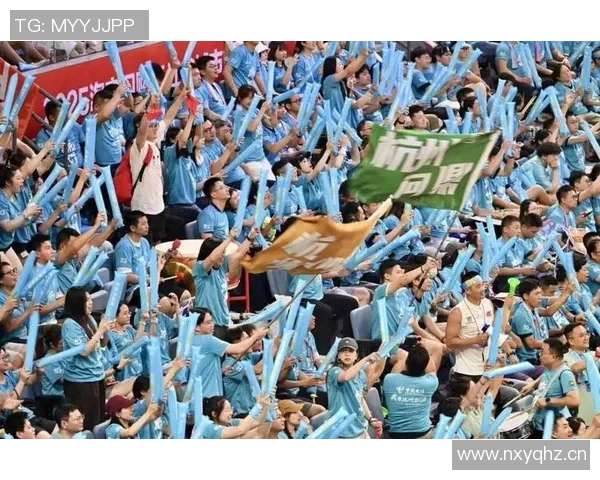 杭州足球队状态变革引发热议球迷期待新篇章与未来发展